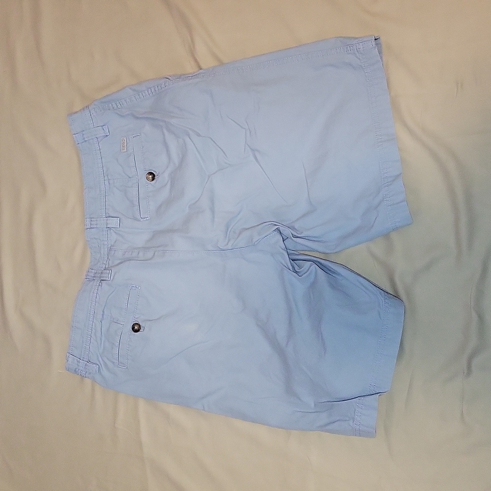 Mens Izod Saltwater Shorts - Picture 2 of 2